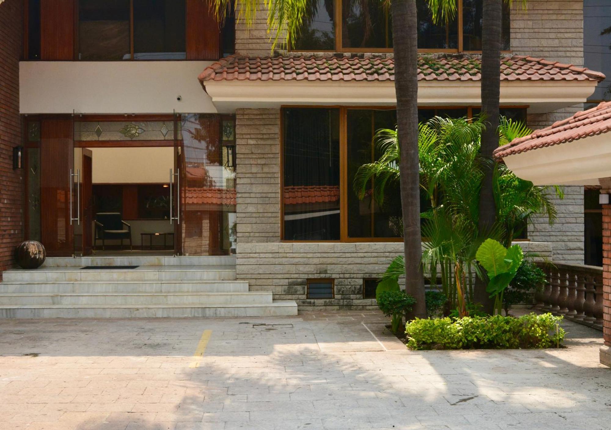Casa Palmas Hotel Zapopan Luaran gambar